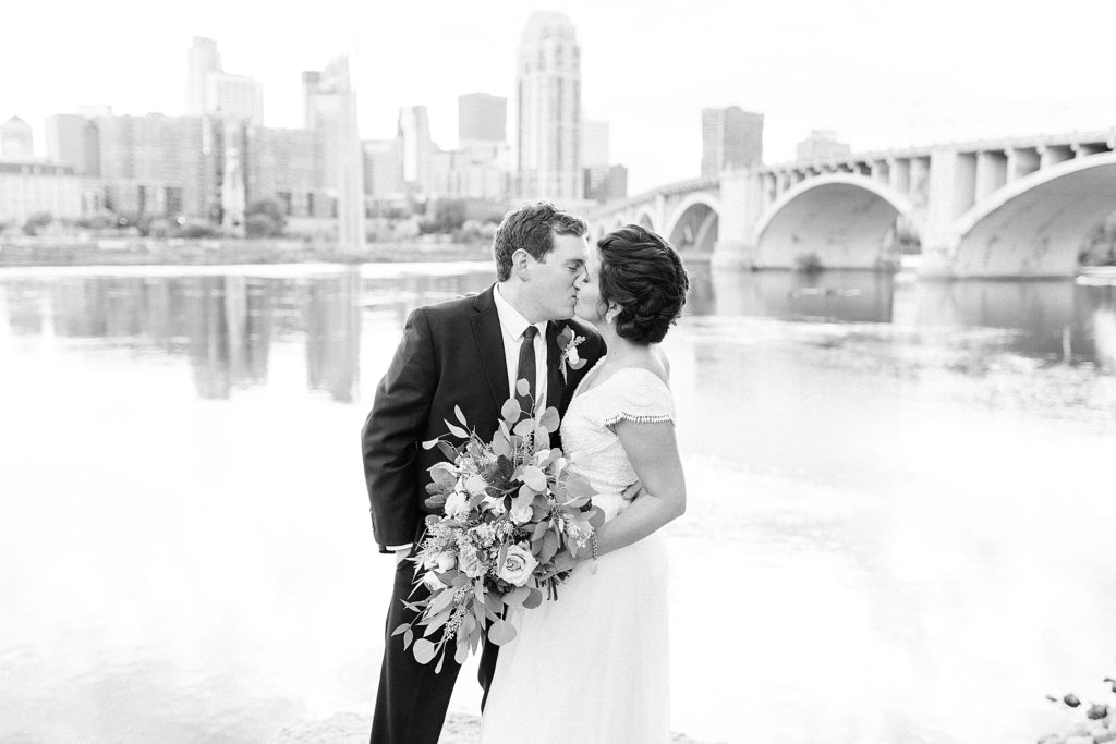 Downtown Minneapolis Fall Wedding
