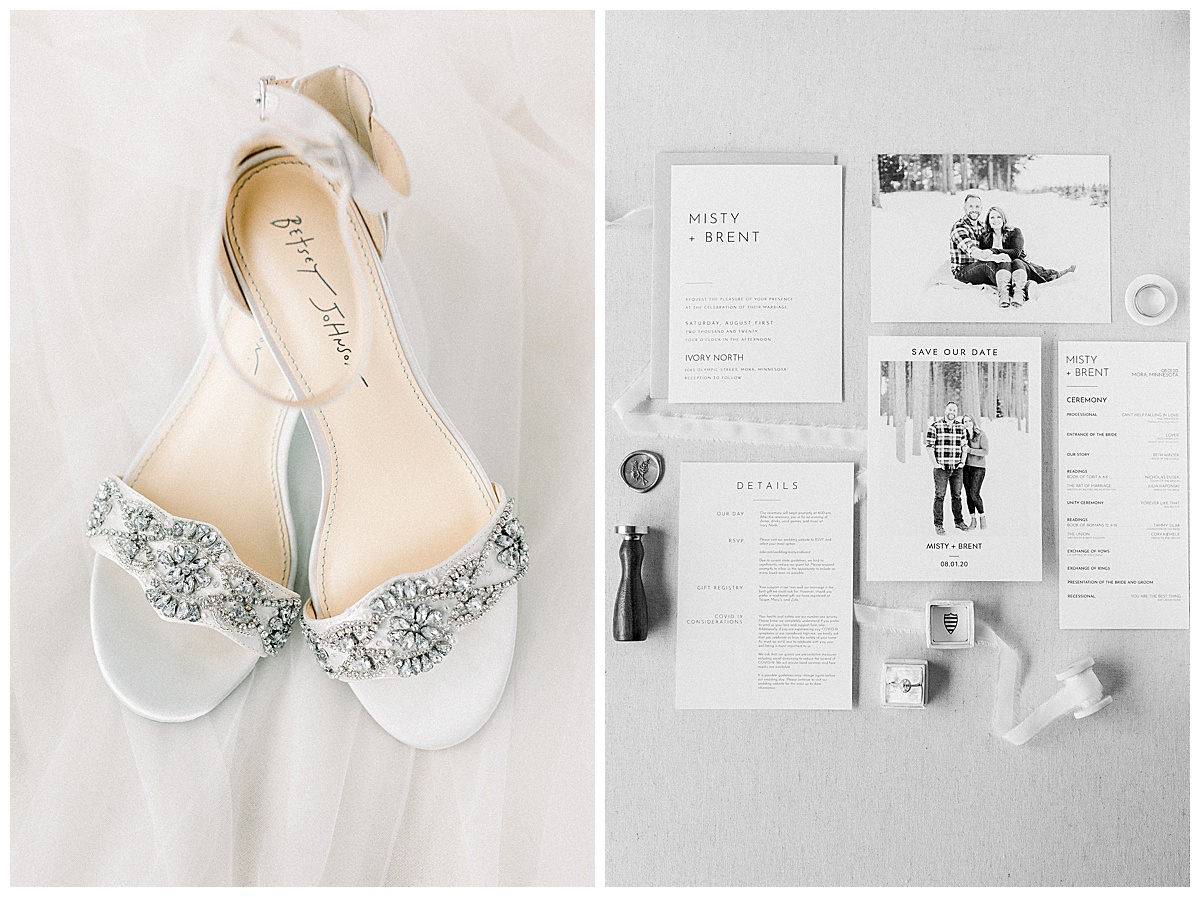 brides shoes and wedding information