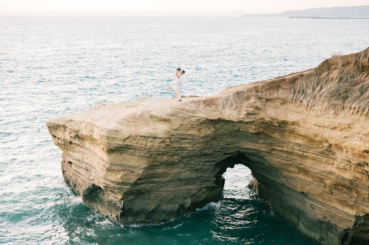 What to wear for engagement photos in San Diego