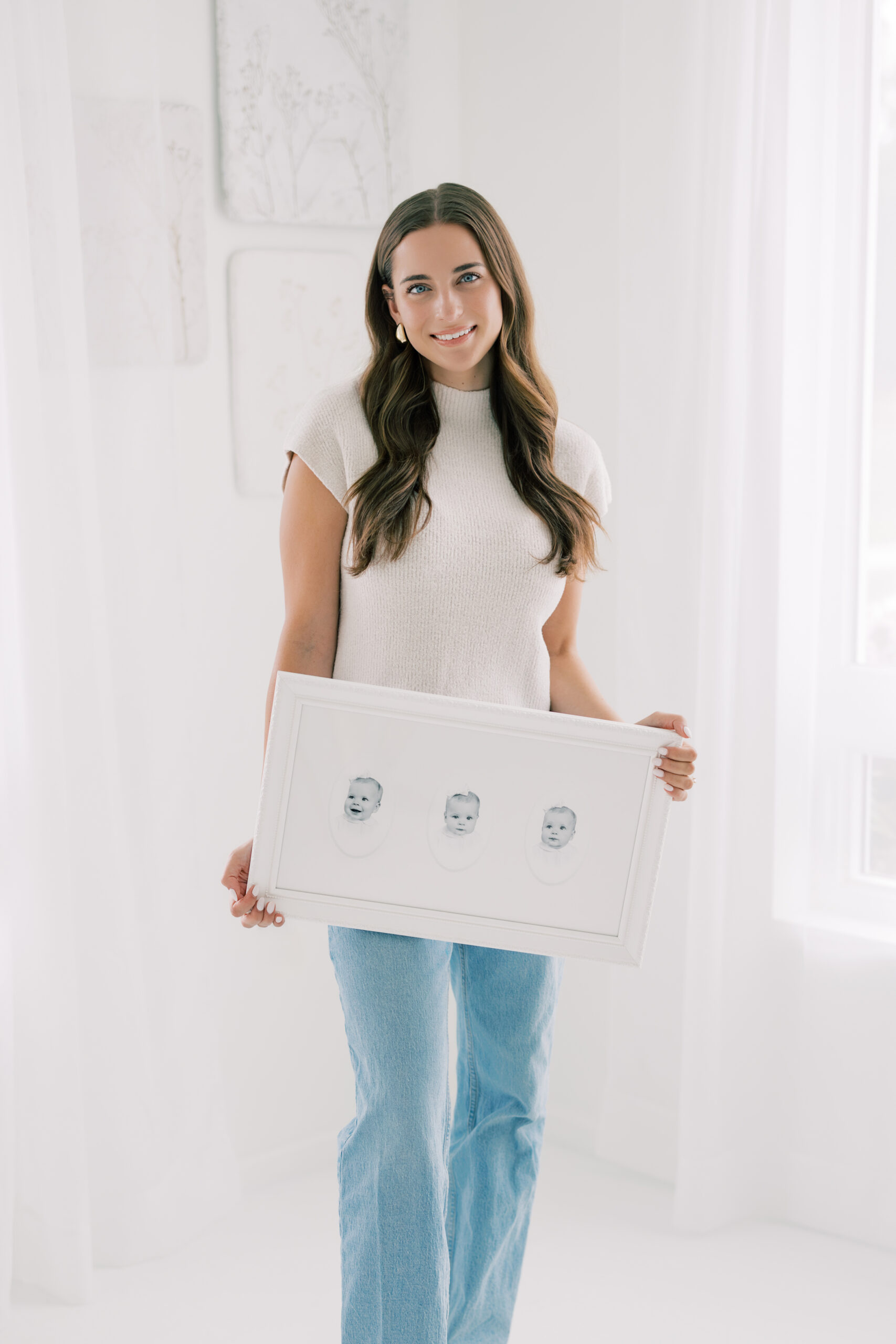 Heirloom photography framed oval print